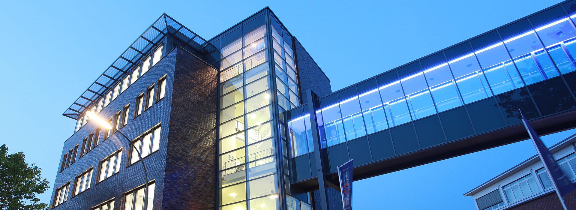 Titelbild-HB_1920x700-150dpi